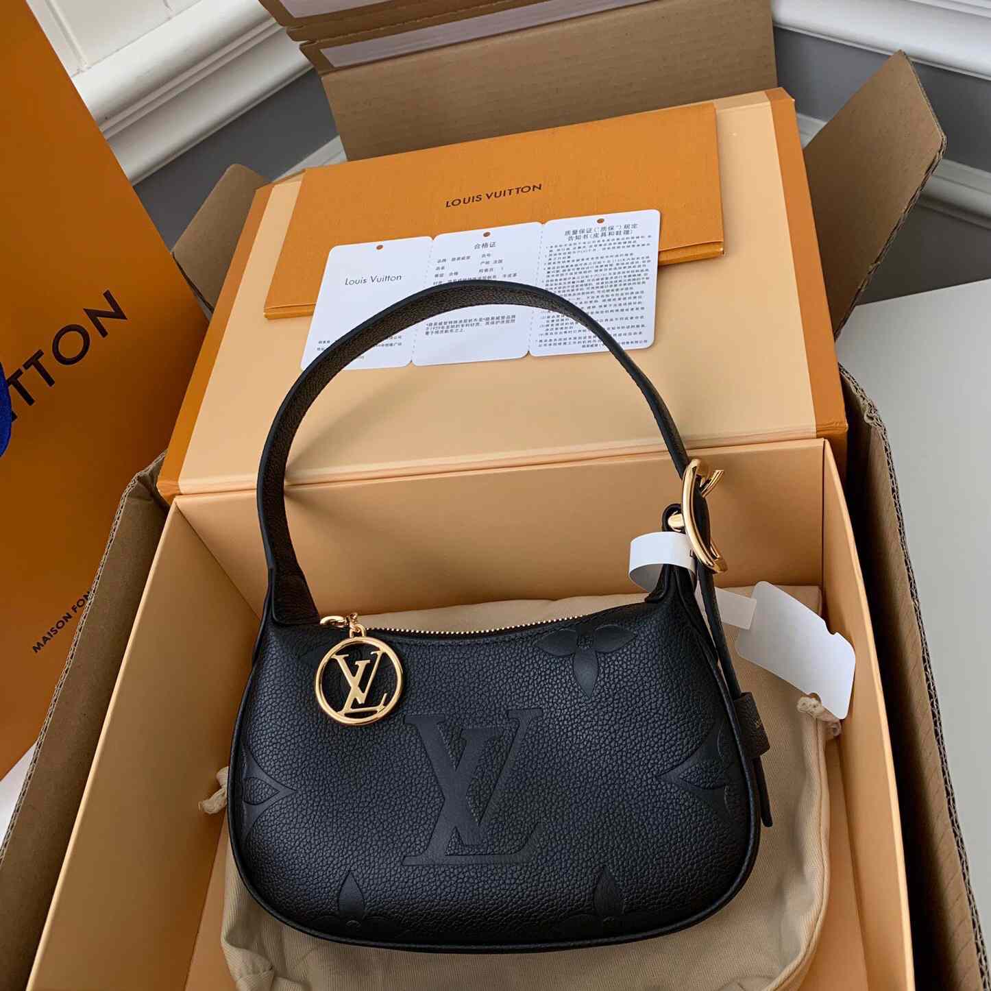 Louis Vuitton Mini Moon Monogram Empreinte (20.5*11*5cm)     M82391 - FashionPlug