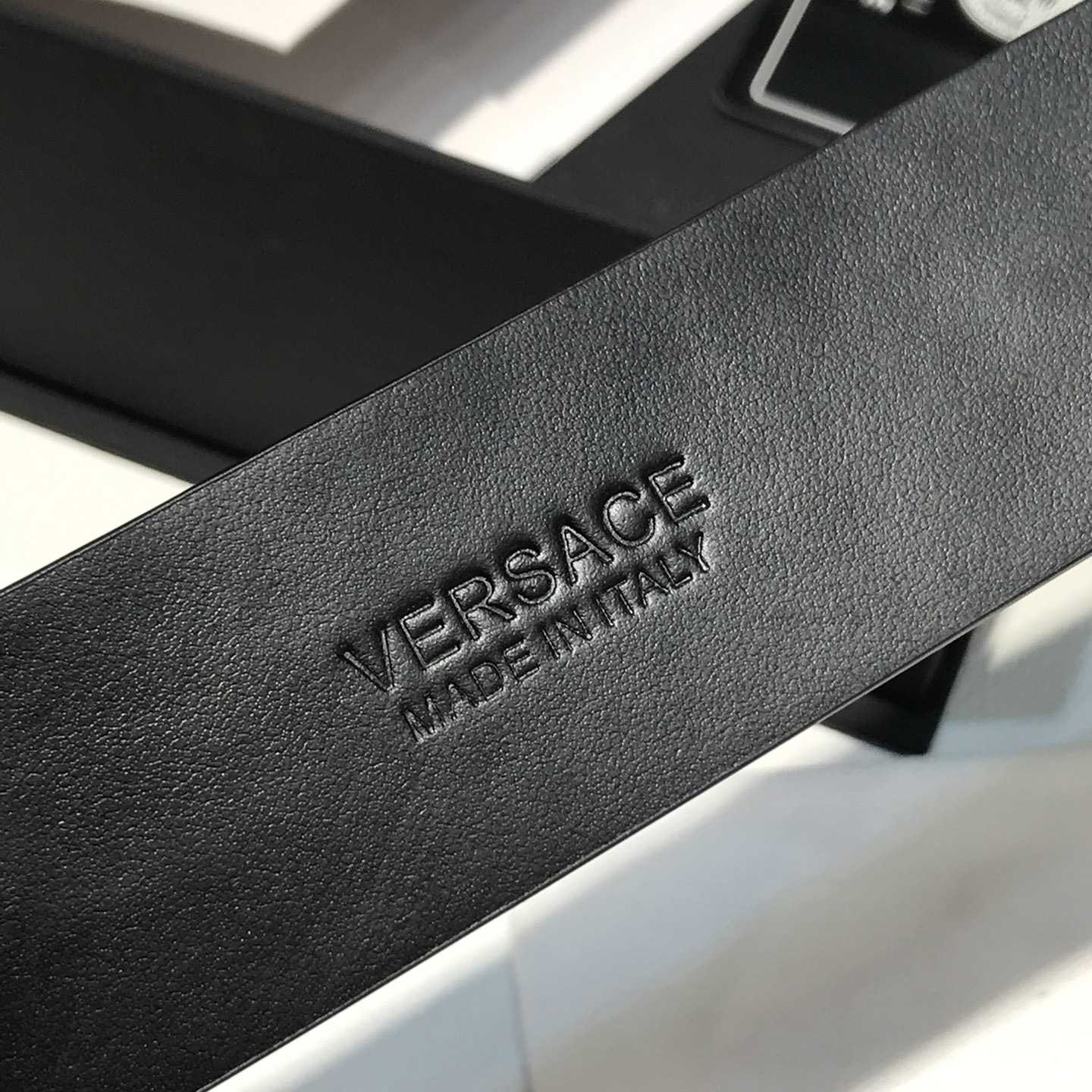 Versace Medusa Leathre Belt 38mm - FashionPlug