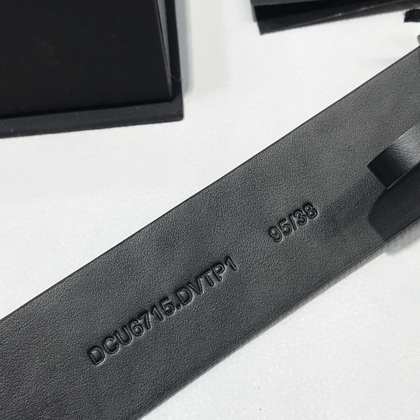 Versace Medusa Leathre Belt 38mm - FashionPlug