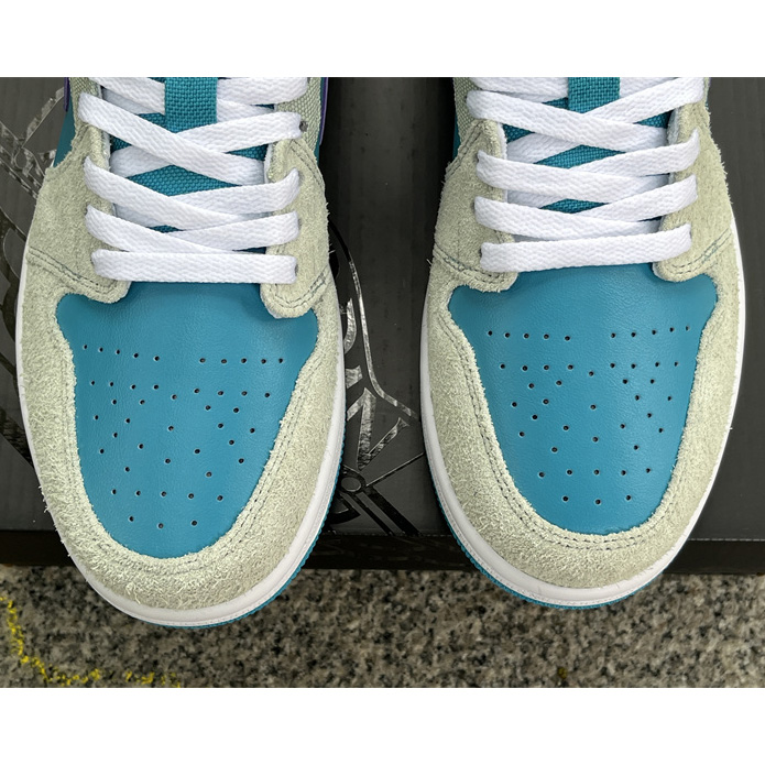 Air Jordan 1 Low Sneaker   DX4334-300 - FashionPlug