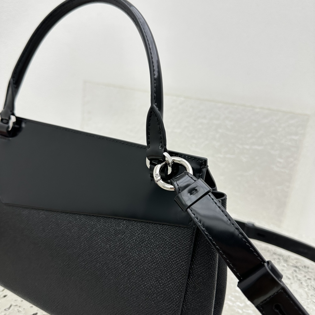 Maison Margiela Small Grained Leather Tote Bag (26x 19x 8cm) - FashionPlug