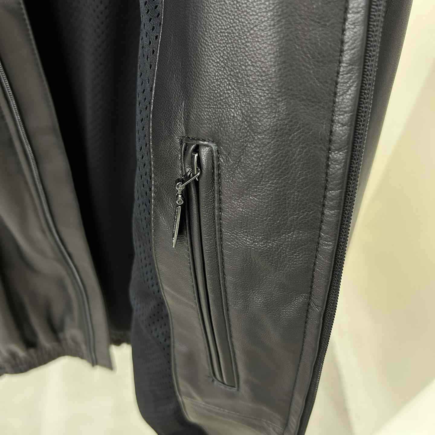 Balenciaga 3B Sports Icon Tracksuit Jacket In Black - FashionPlug