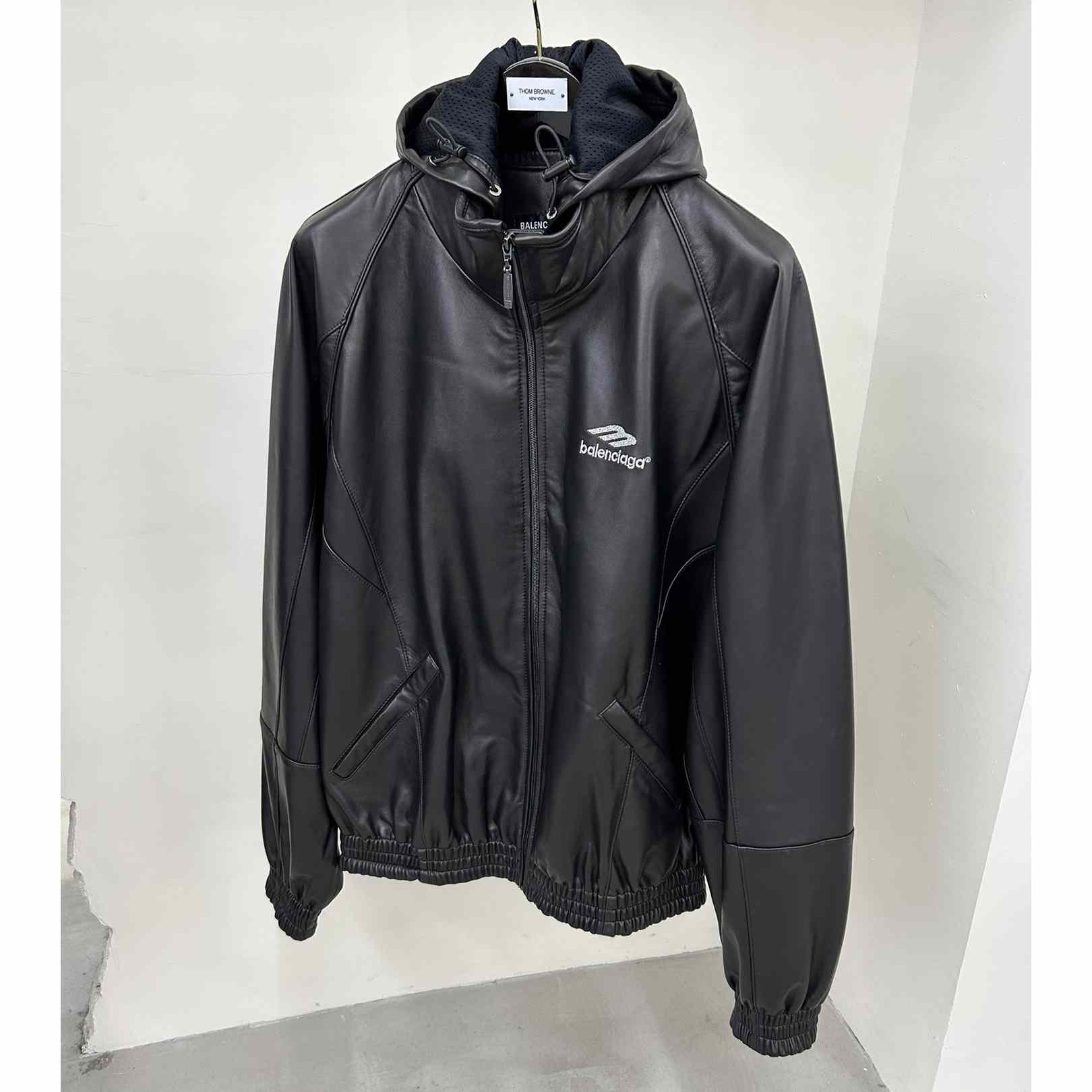 Balenciaga 3B Sports Icon Tracksuit Jacket In Black - FashionPlug