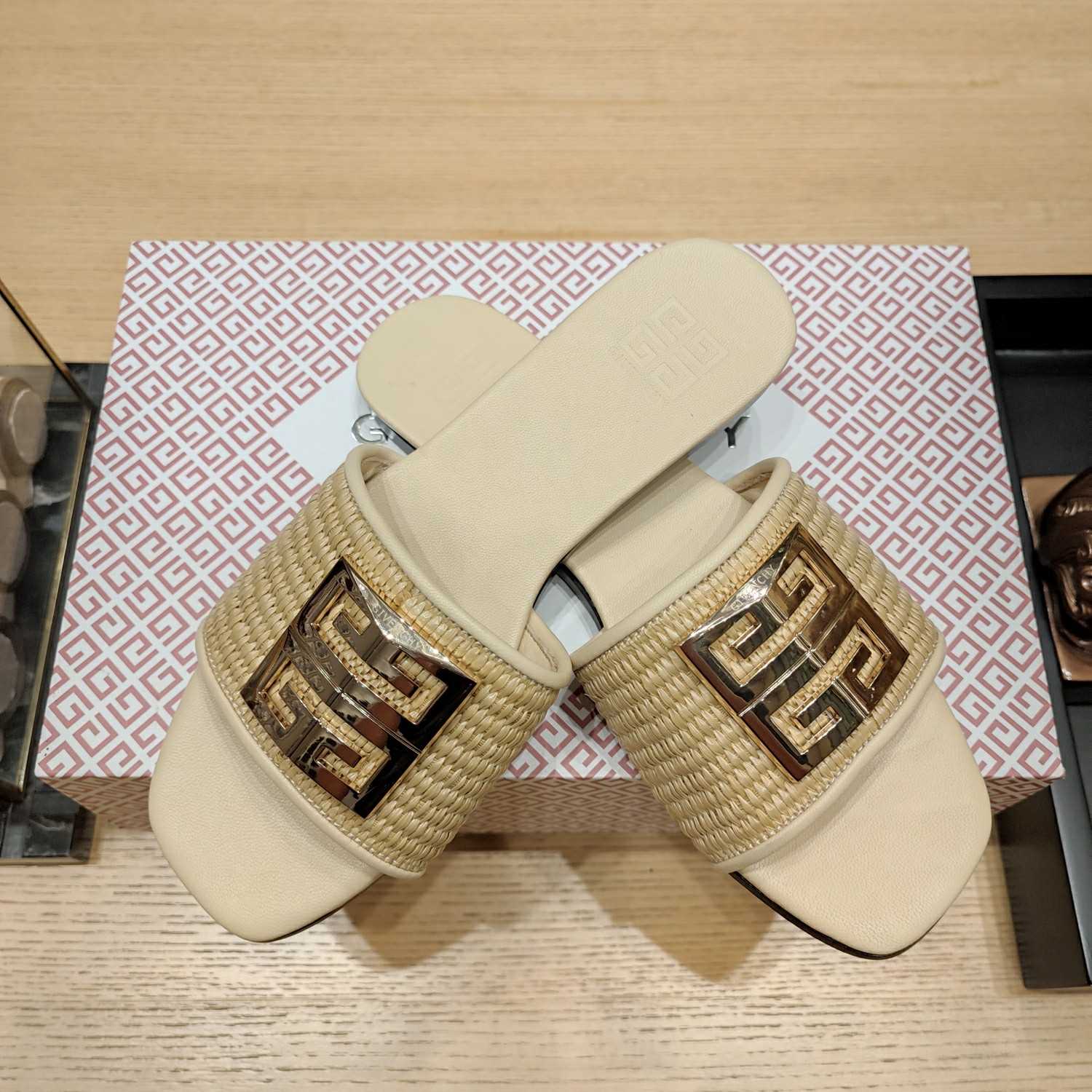 Givenchy 4G Flat Mules In Raffia - FashionPlug