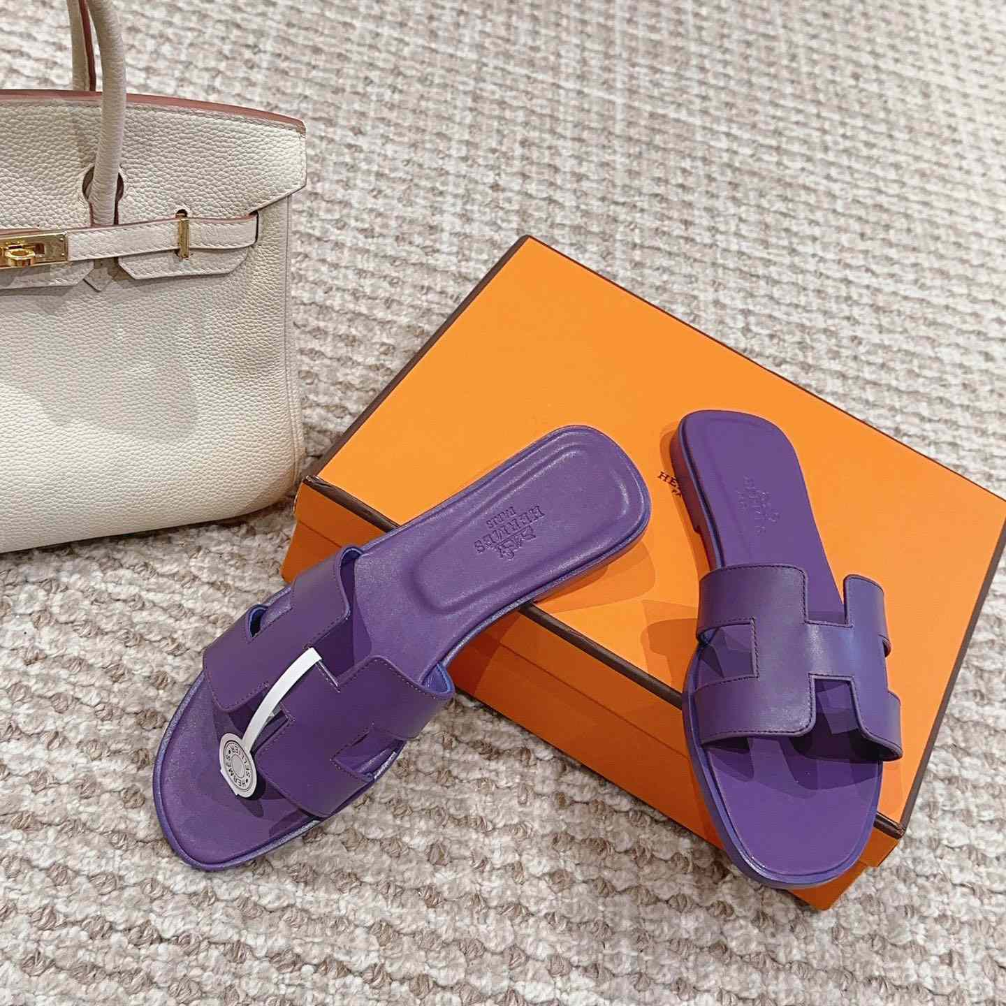 Hermes Oran Sandal - FashionPlug