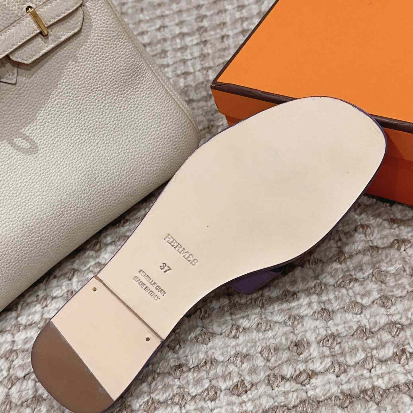 Hermes Oran Sandal - FashionPlug