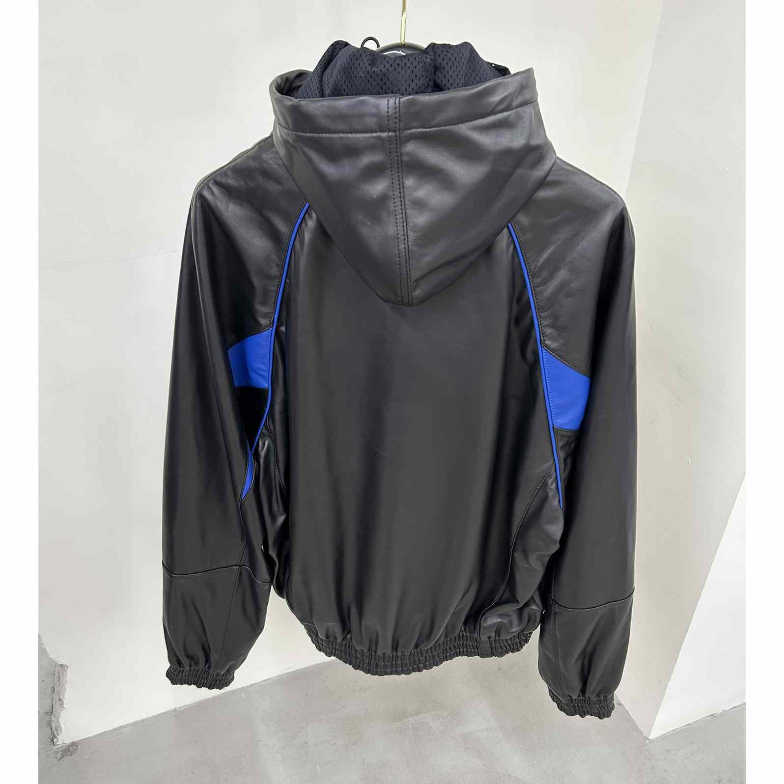 Balenciaga 3B Sports Icon Tracksuit Jacket In Black - FashionPlug