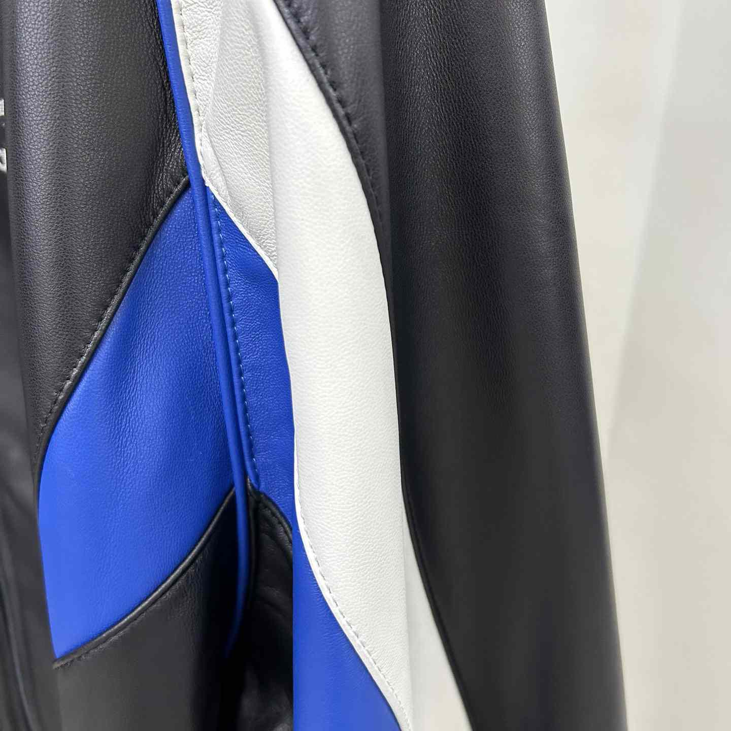 Balenciaga 3B Sports Icon Tracksuit Jacket In Black - FashionPlug