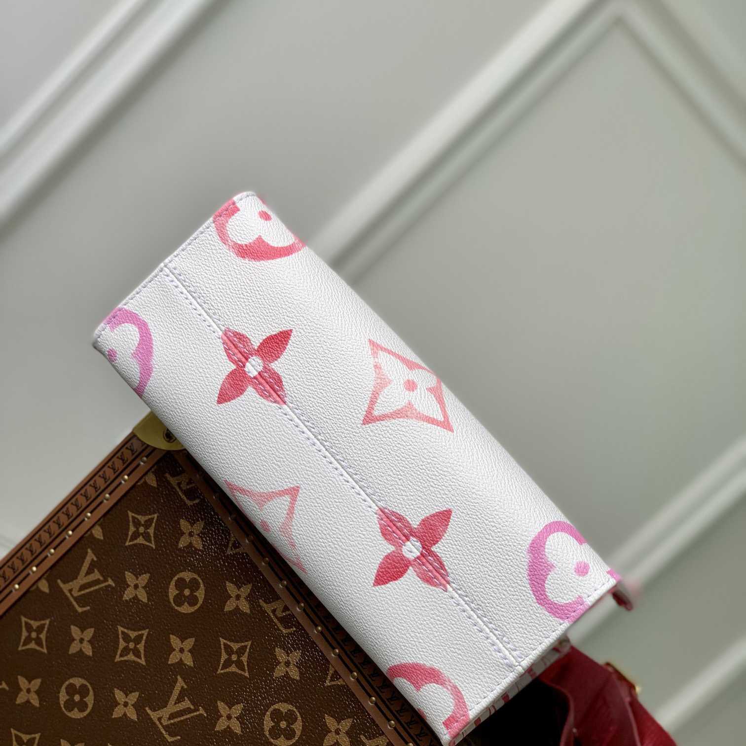 Louis Vuitton OnTheGo PM   M22976 - FashionPlug