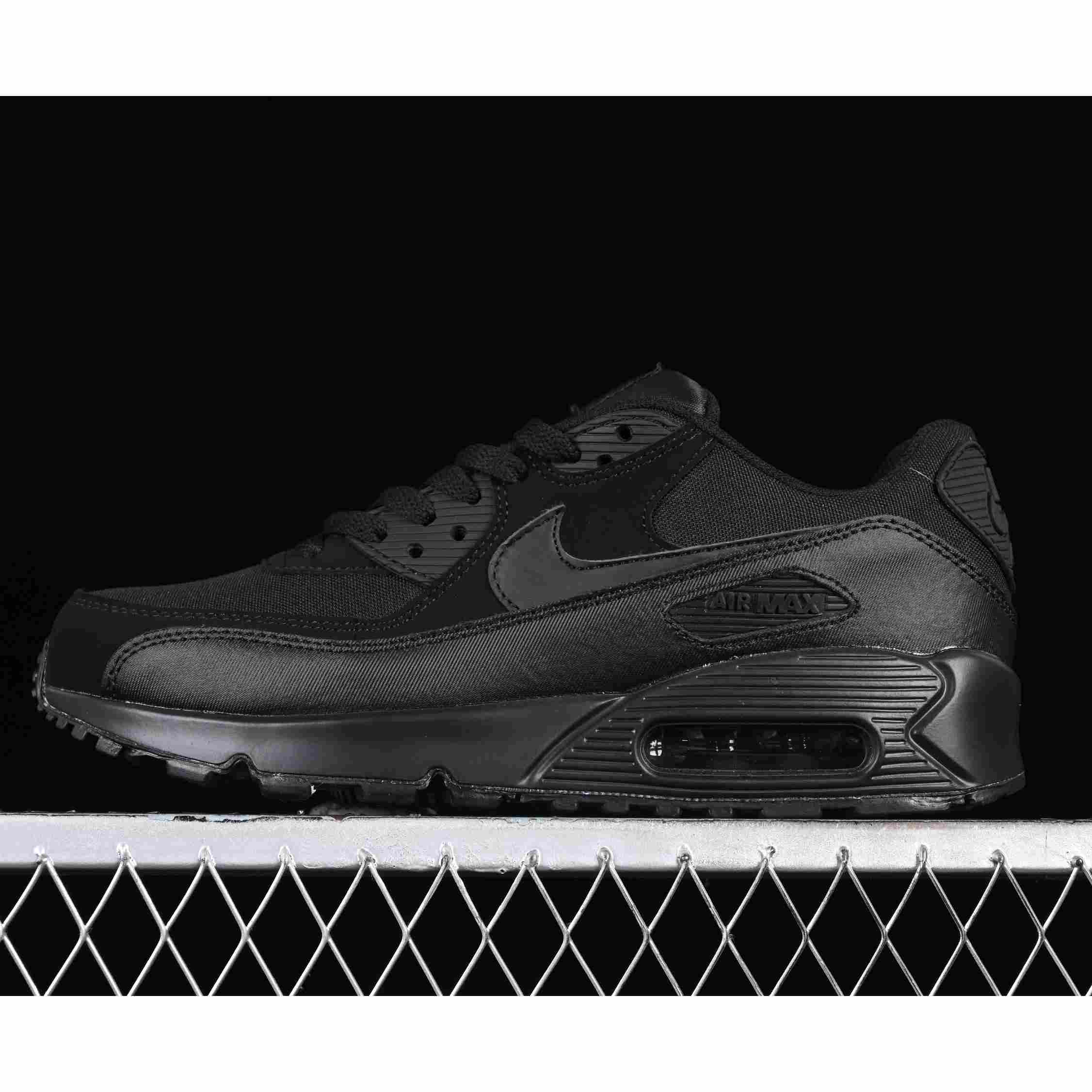 Nike Air Max 90 Sneakers     537384-090 - FashionPlug