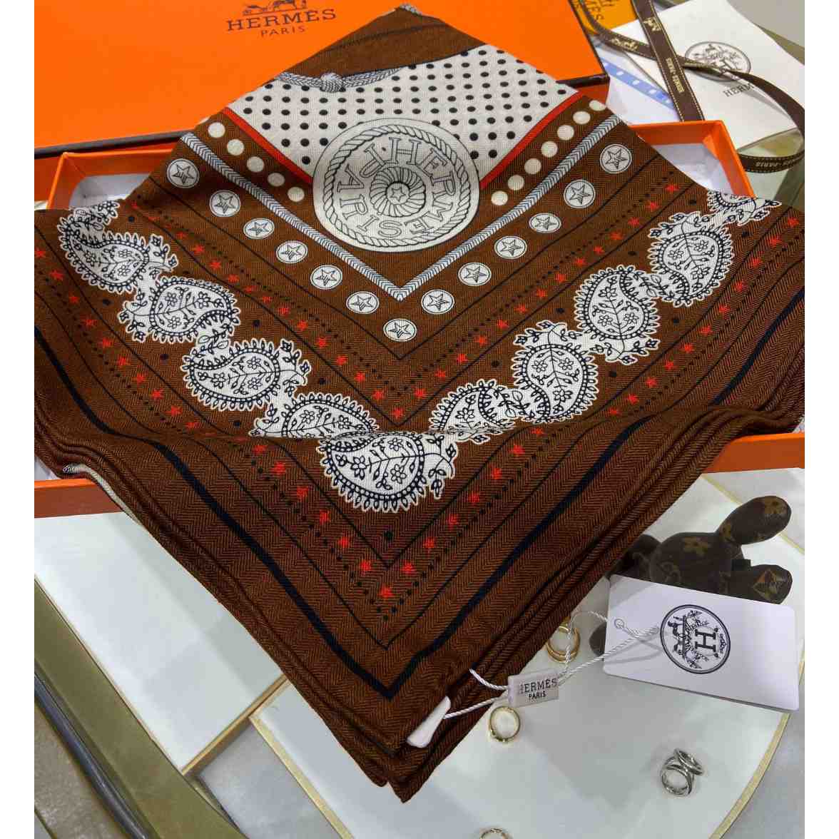 Hermes Zouaves et Dragons Bandana Shawl 140 - FashionPlug