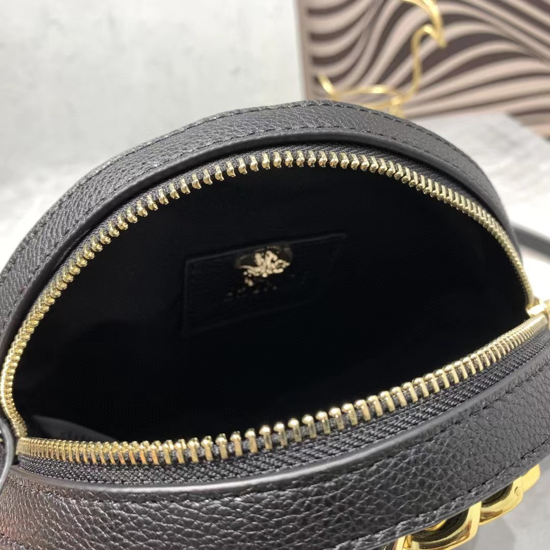  Versace Women's Red Nappa Leather Medusa Evening Bag  (19-19-5cm) - FashionPlug
