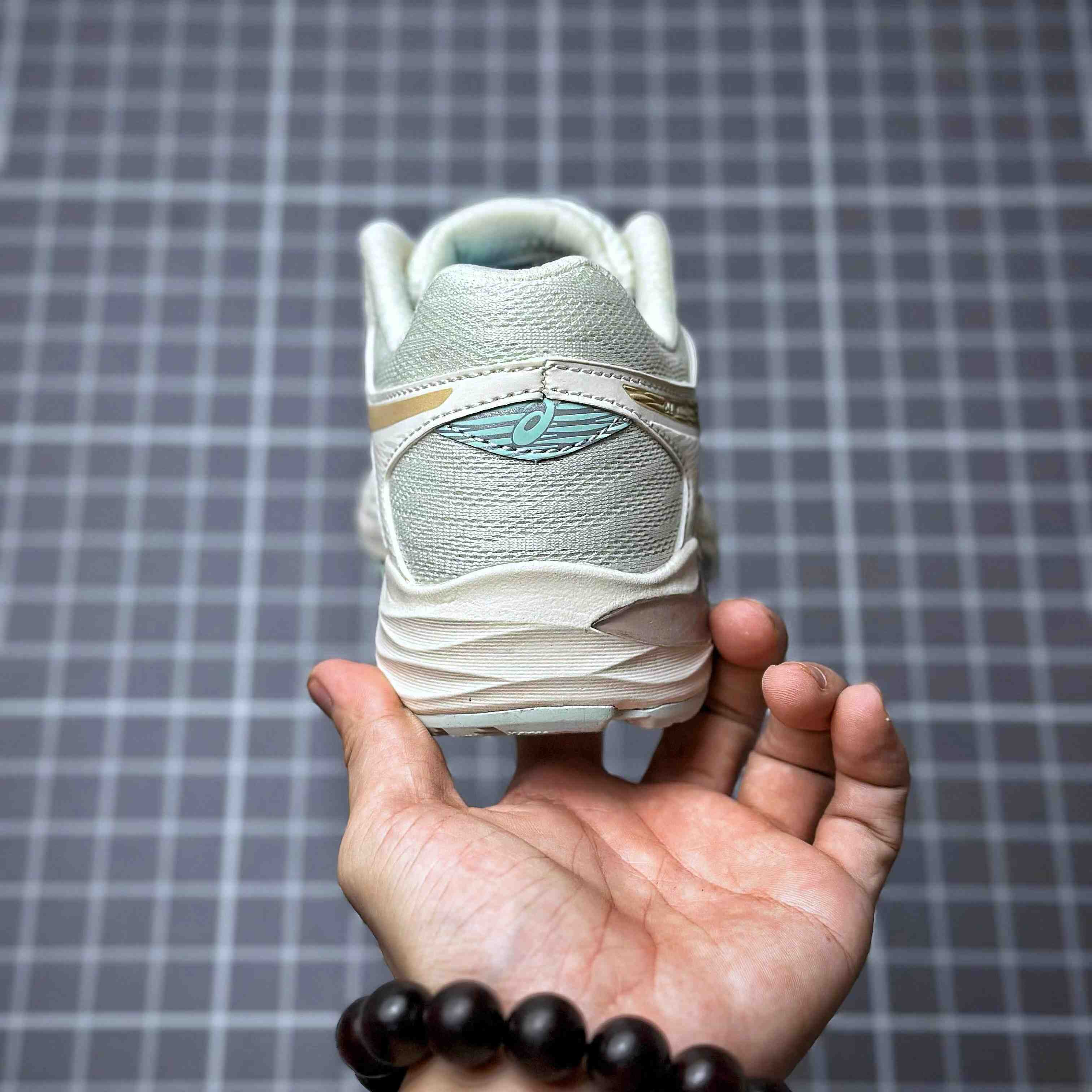 Asics Gel-Flux 4 Sneakers  - FashionPlug