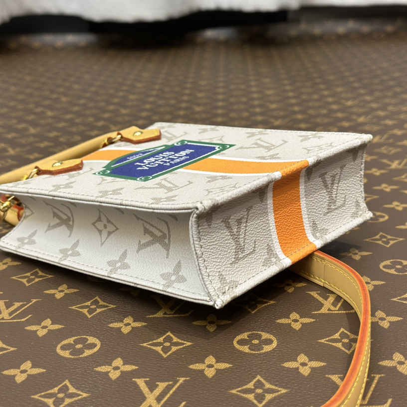Louis Vuitton Petit Sac Plat(14 x 17 x 5cm)   M23615 - FashionPlug