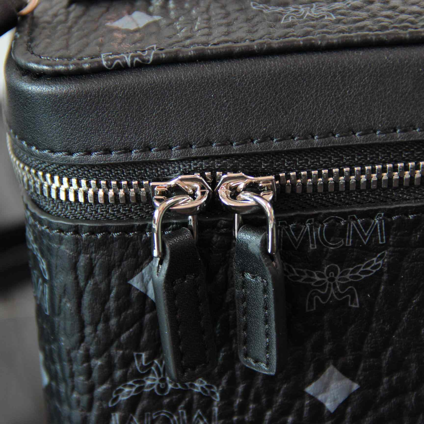MCM Rockstar Viesto Vanity Tote Bag (11*20*10cm) - FashionPlug
