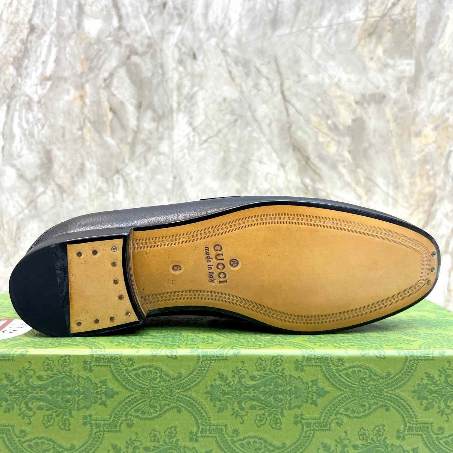 Gucci Loafer With Web  (Upon Uk Size) - FashionPlug