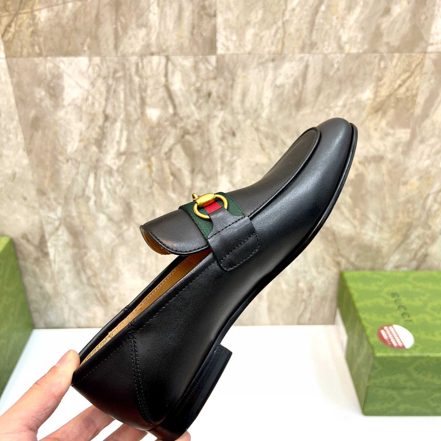 Gucci Loafer With Web  (Upon Uk Size) - FashionPlug