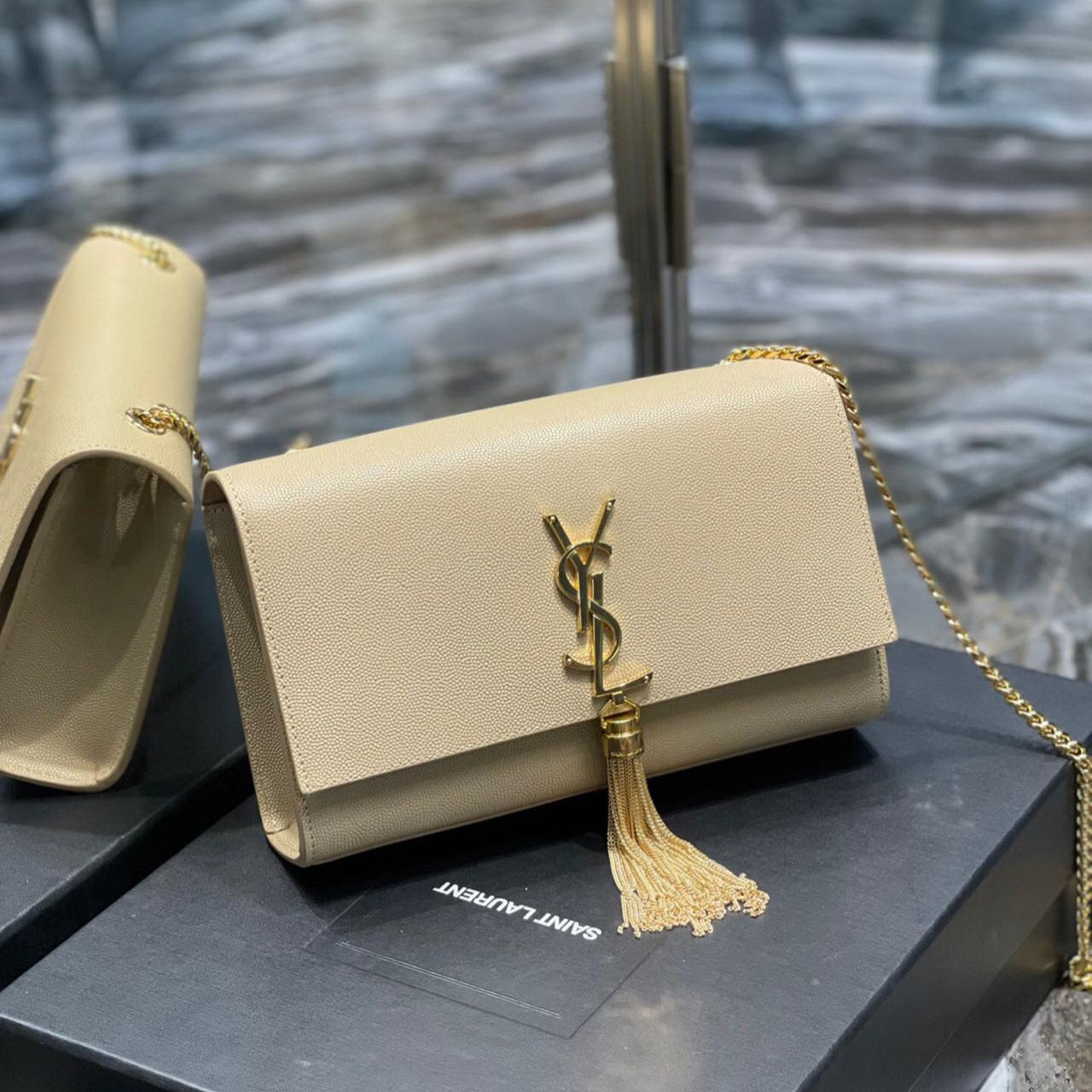 Saint Laurent Kate Chain Wallet WIth Tassel In Grain De Poudre Embossed Leather - FashionPlug