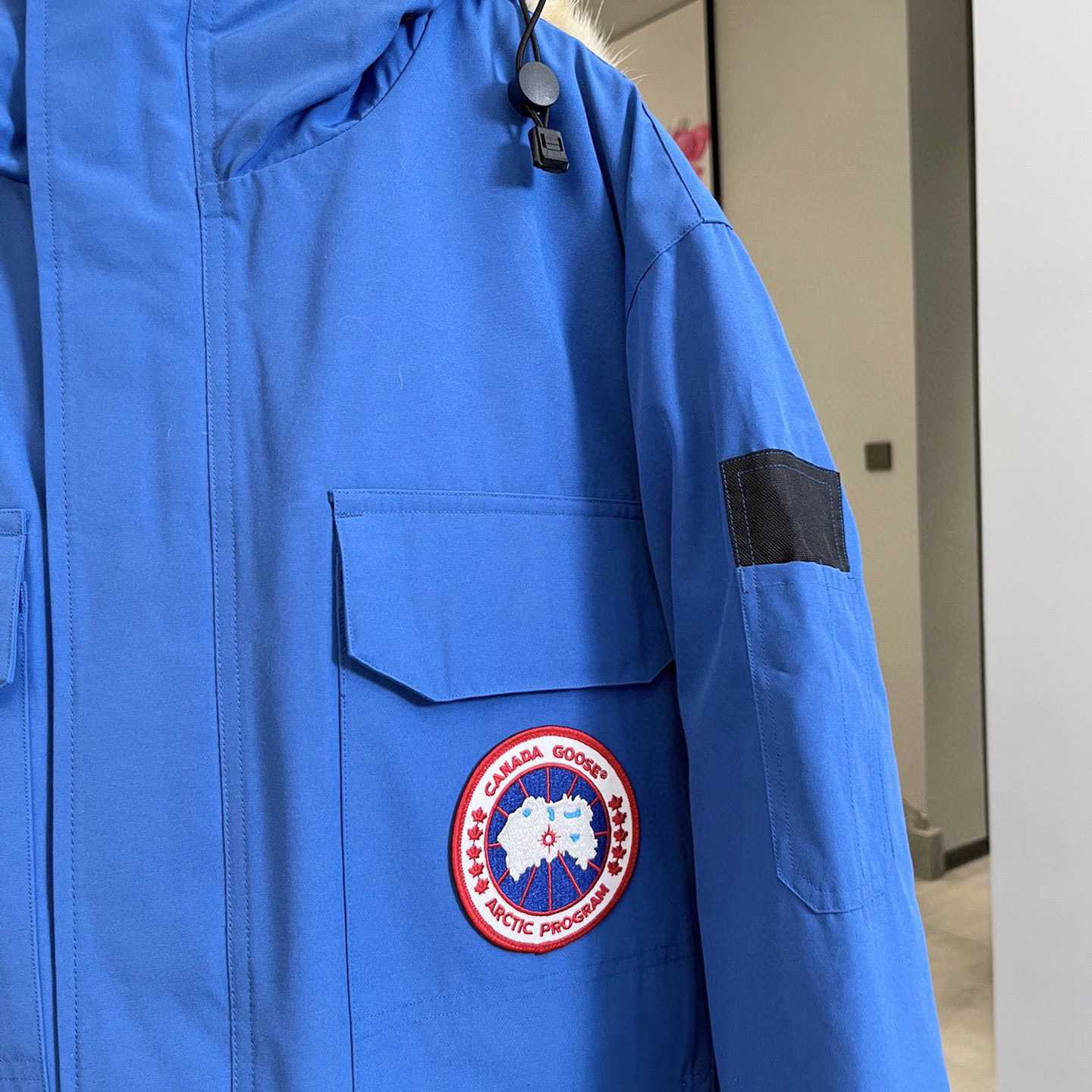 Canada Goose Expedition Hooded Jacket - FashionPlug