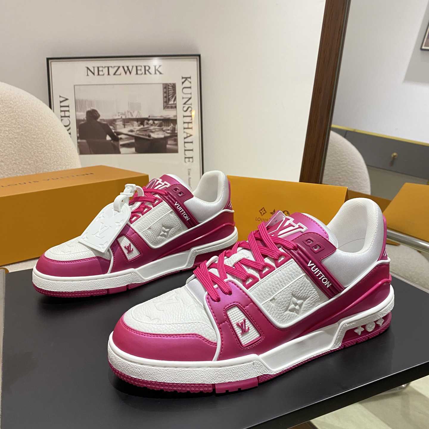 Louis Vuitton LV Trainer Sneaker         1ABOEY - FashionPlug