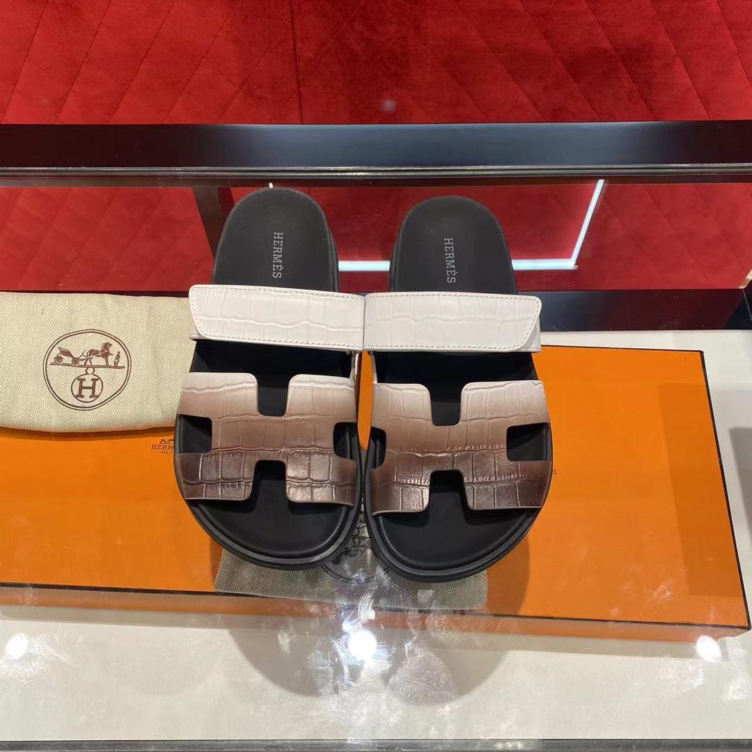 Hermes Authenticated Chypre Sandal - FashionPlug
