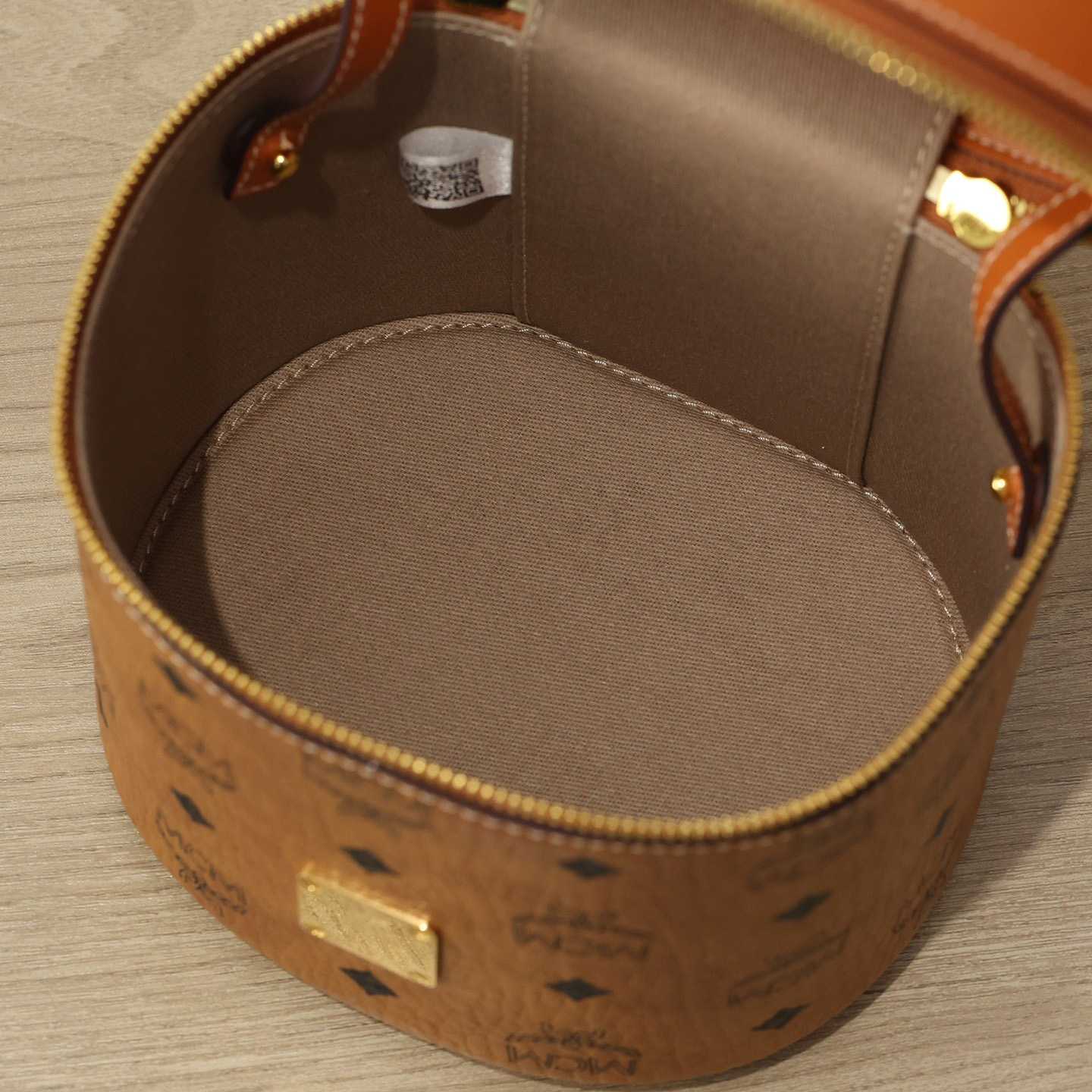 MCM Visetos Bucket Bag (14-16-16cm) - FashionPlug