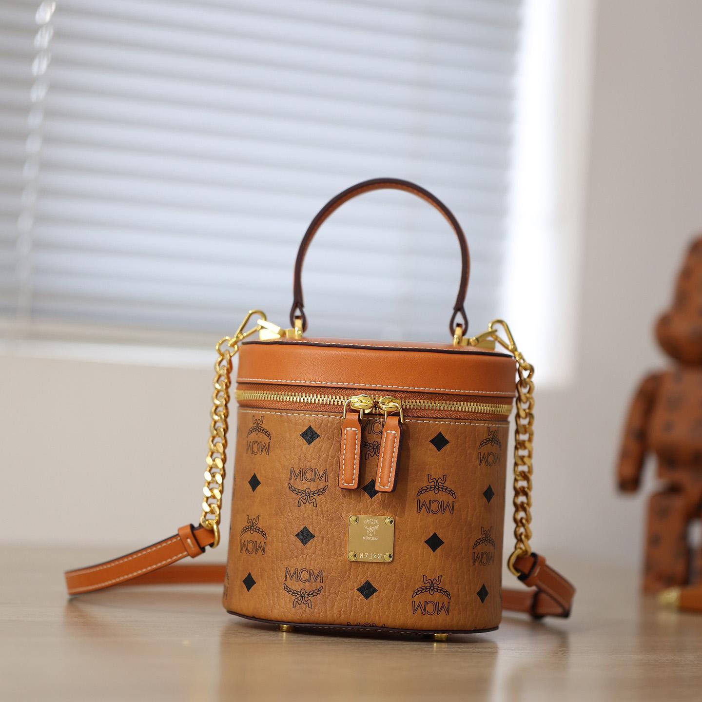 MCM Visetos Bucket Bag (14-16-16cm) - FashionPlug
