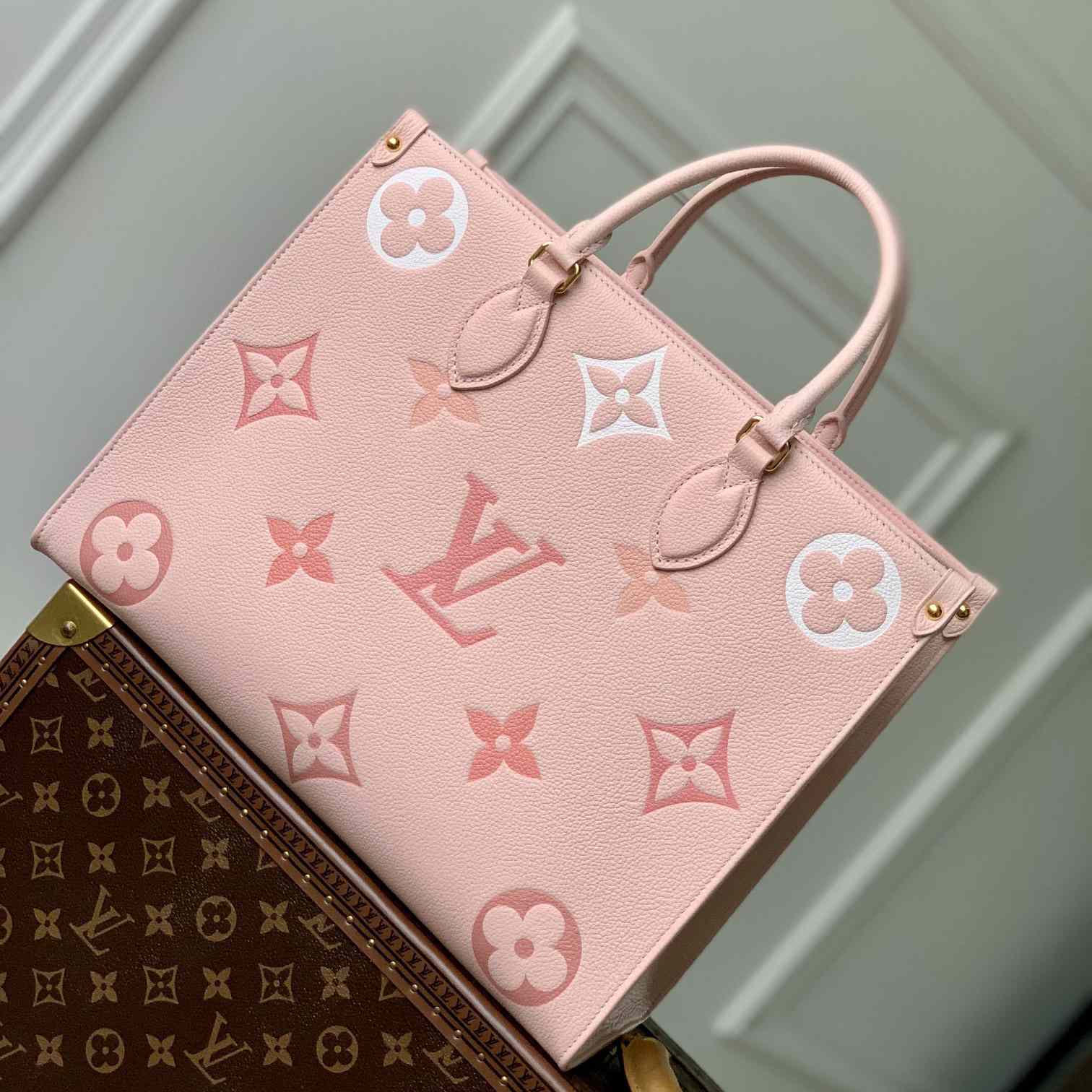 Louis Vuitton OnTheGo MM    M46542 - FashionPlug