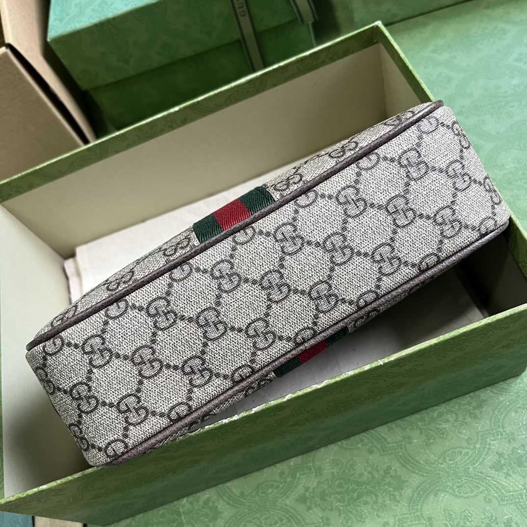 Gucci  Savoy Toiletry Case With Web (14.5x 23.5x 6.5cm) - FashionPlug