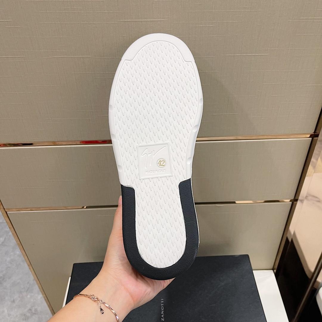 Giuseppe Zanotti Talon Paisley-print Sneakers - FashionPlug