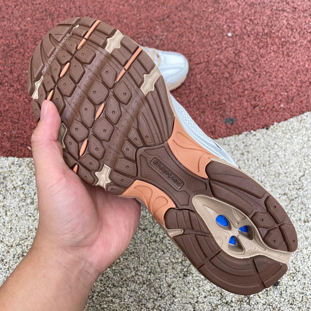 New Balance 530 Sneakers     MR530NI - FashionPlug