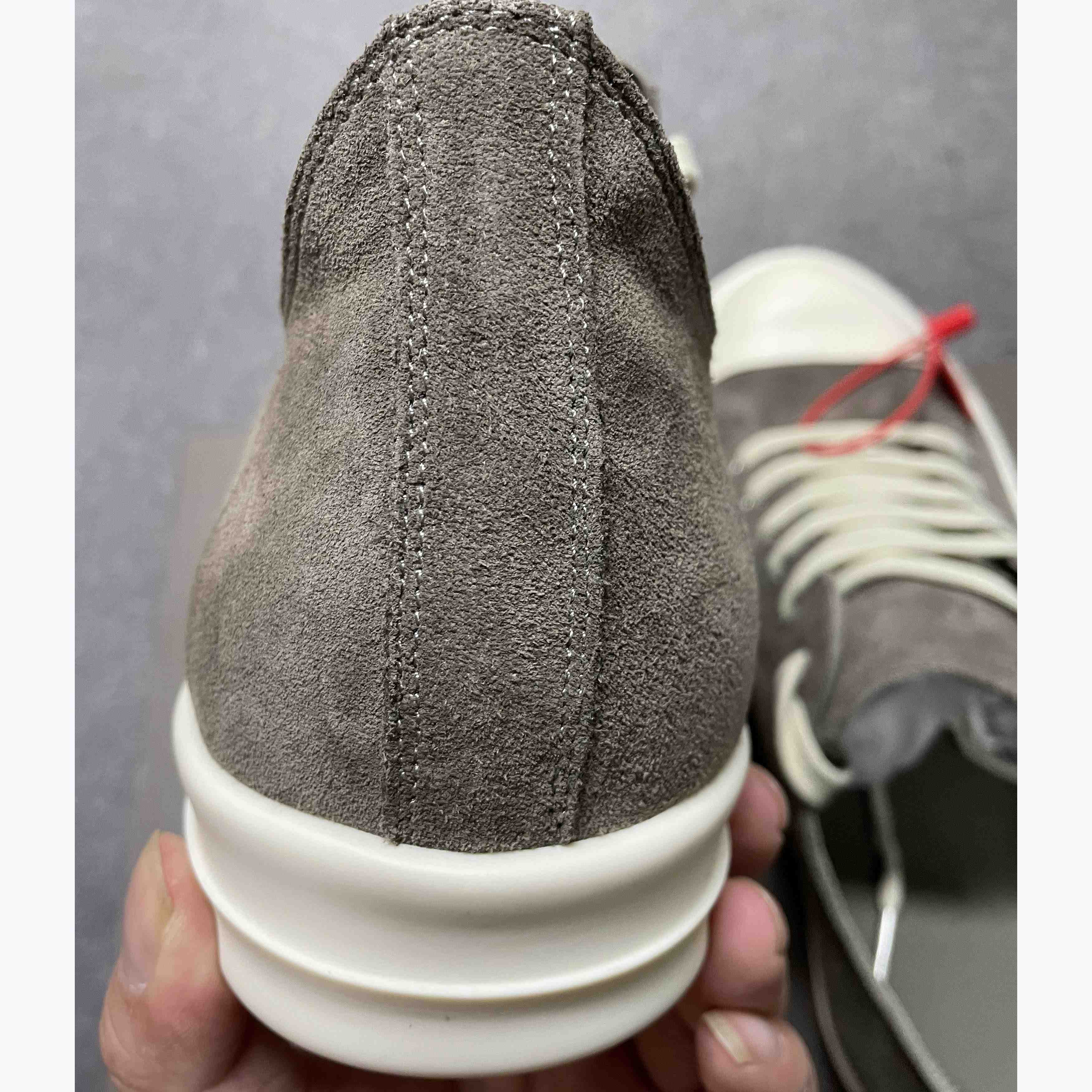 Rick Owens Low-Top Sneakers - FashionPlug