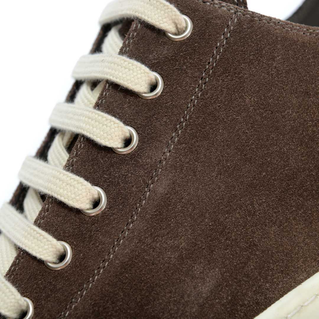 Rick Owens Low-Top Sneakers - FashionPlug