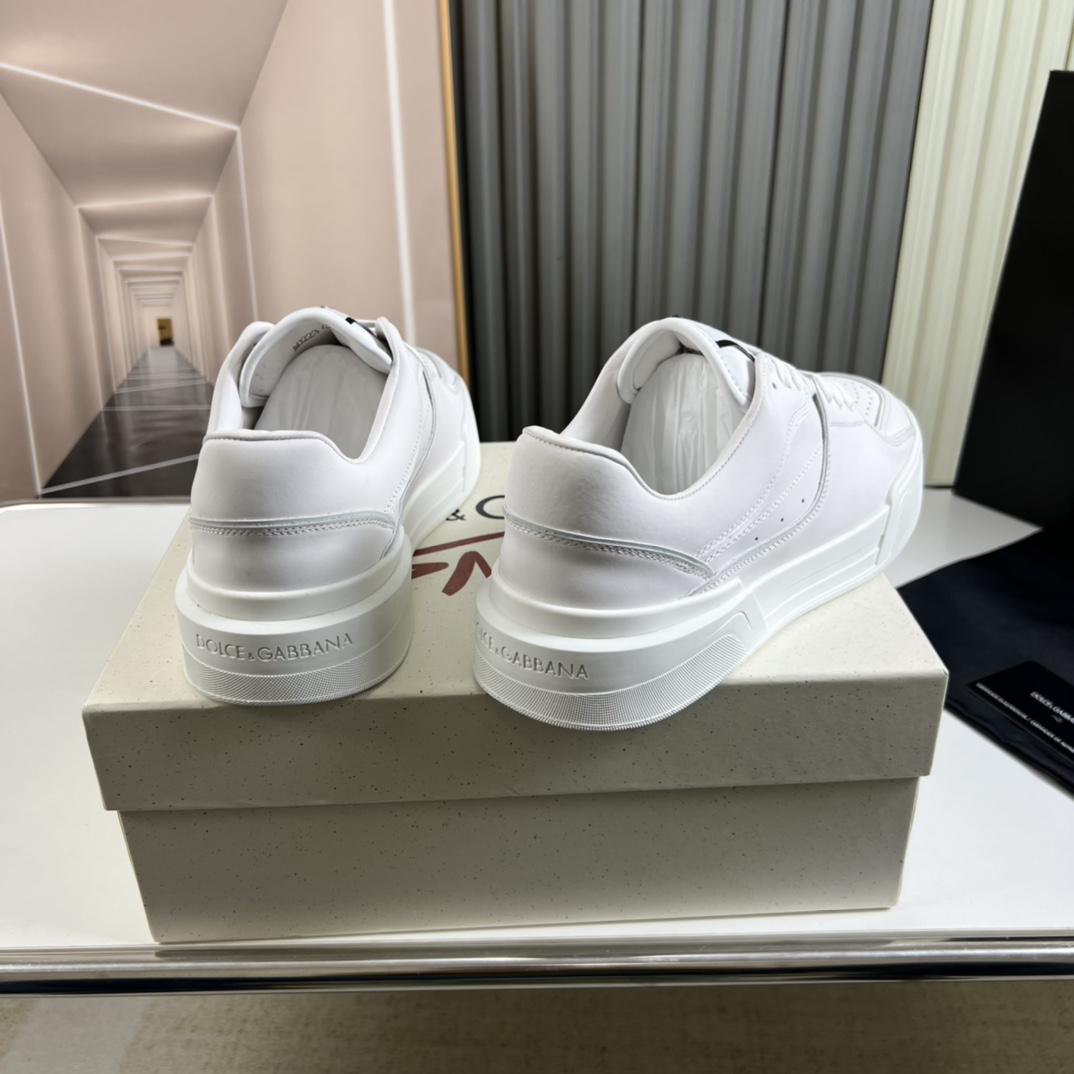 Dolce & Gabbana Calfskin nappa New Roma Sneakers - FashionPlug