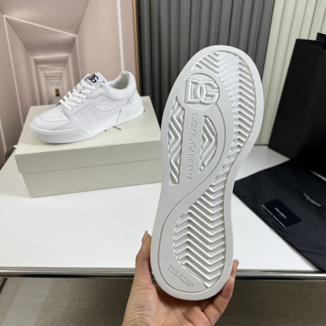 Dolce & Gabbana Calfskin nappa New Roma Sneakers - FashionPlug
