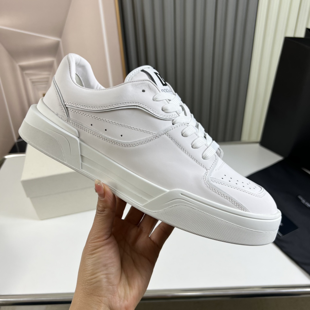 Dolce & Gabbana Calfskin nappa New Roma Sneakers - FashionPlug