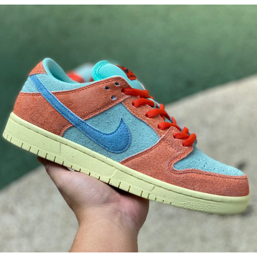 Nike Dunk SB Low Noise Aqua Sneakers       DV5429-80 - FashionPlug