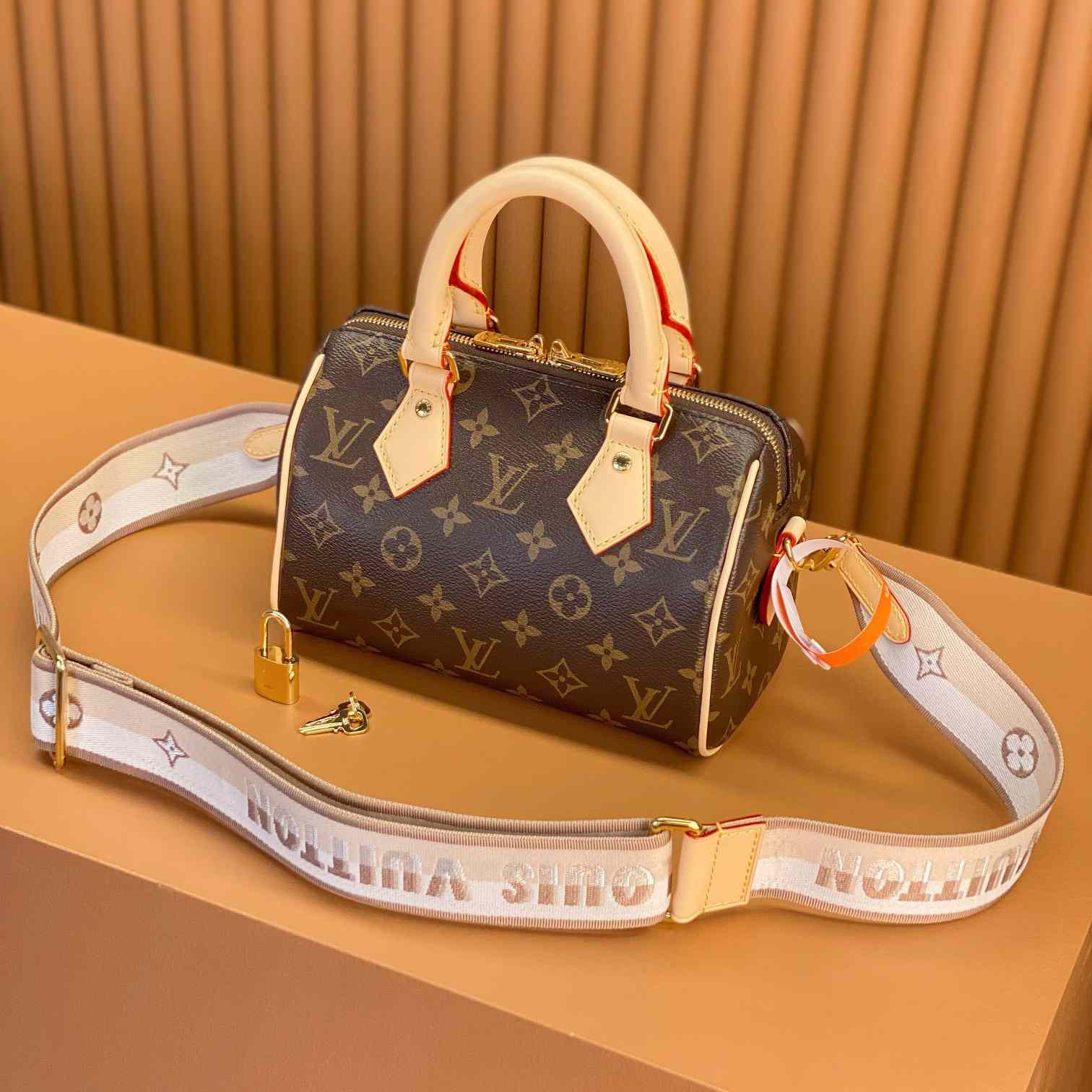 Louis Vuitton Speedy Bandoulière 20  (20.5 x 13.5 x 12cm)       M46222 - FashionPlug