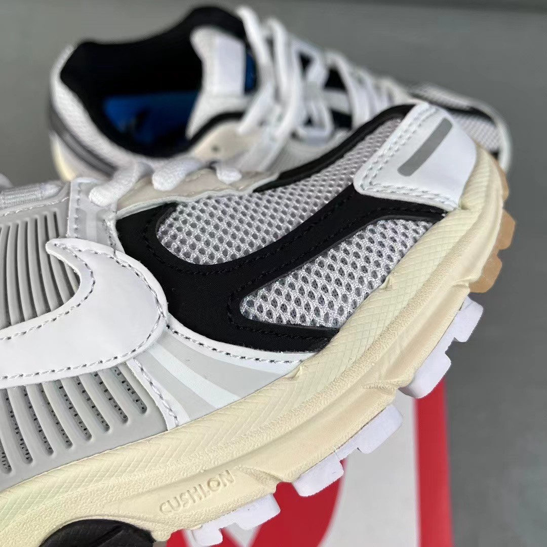 Nike Air Zoom Vomero 5 Sneaker     FN7649-110 - FashionPlug