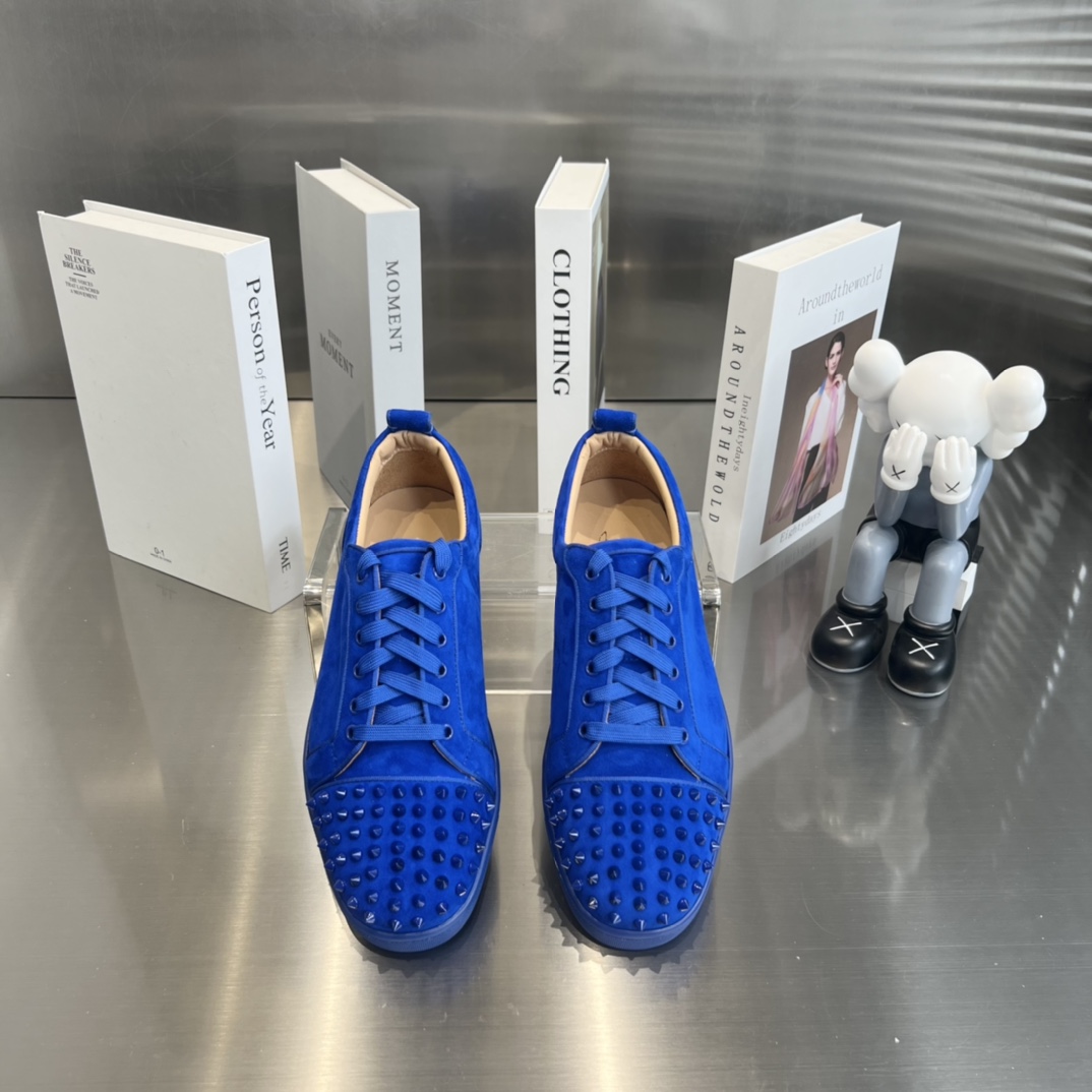 Christian Louboutin Louis Orlato Spiked Low-Top Sneakers - FashionPlug