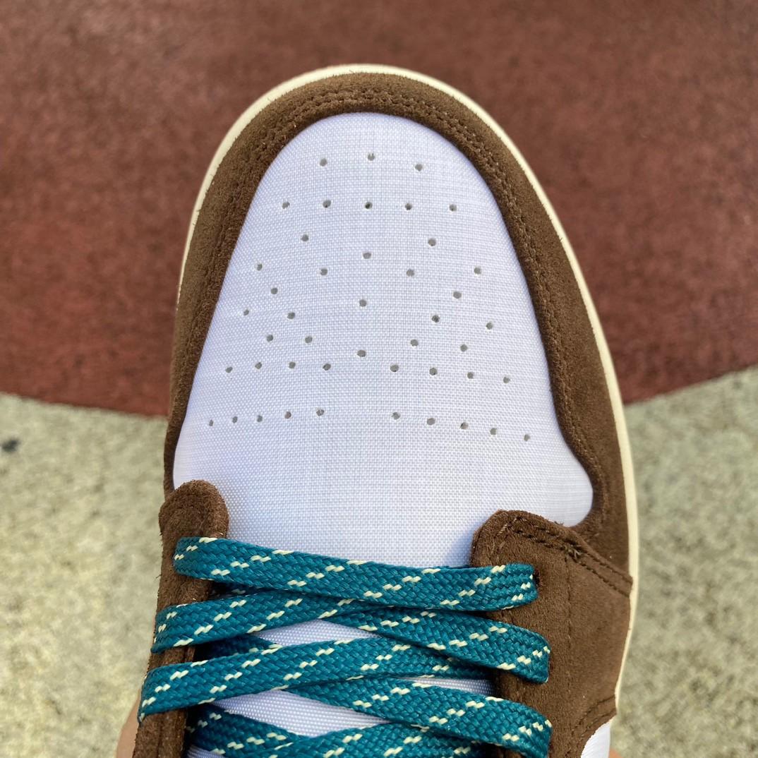 Air Jordan 1 Low Sneaker    FB2216-200 - FashionPlug