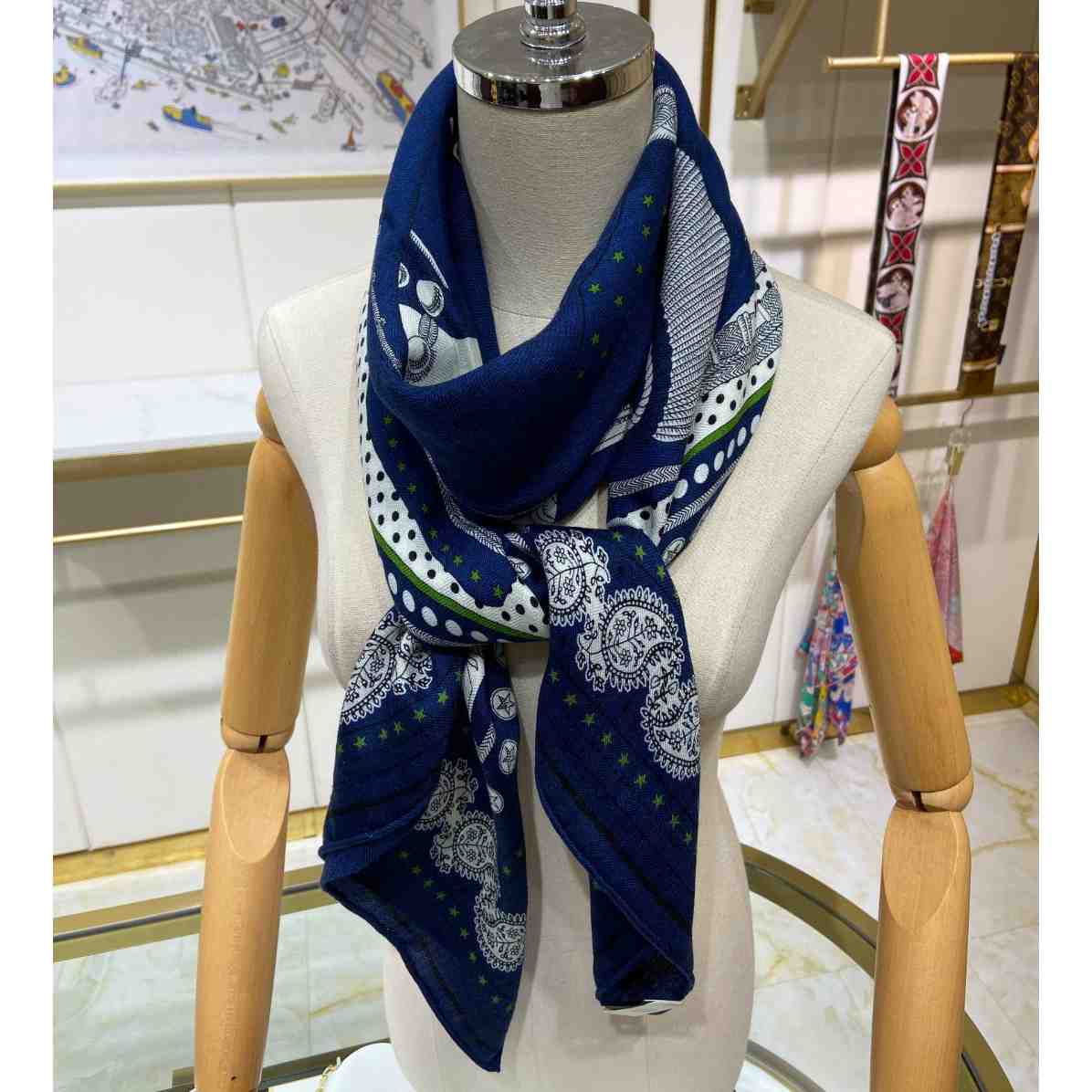Hermes Zouaves et Dragons Bandana Shawl 140 - FashionPlug