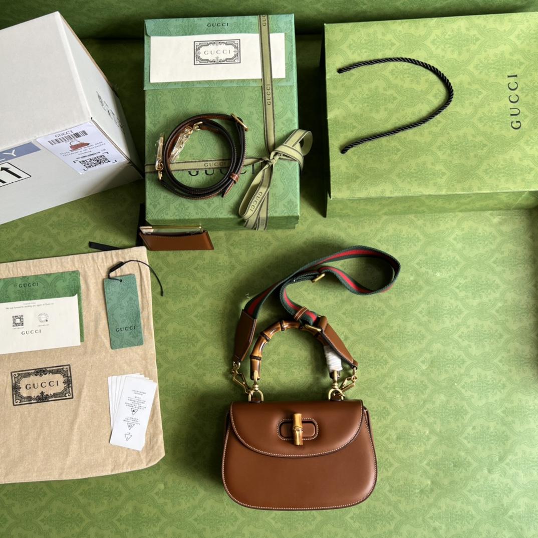 Gucci Bamboo 1947 Small Bag (21-15-7cm) - FashionPlug