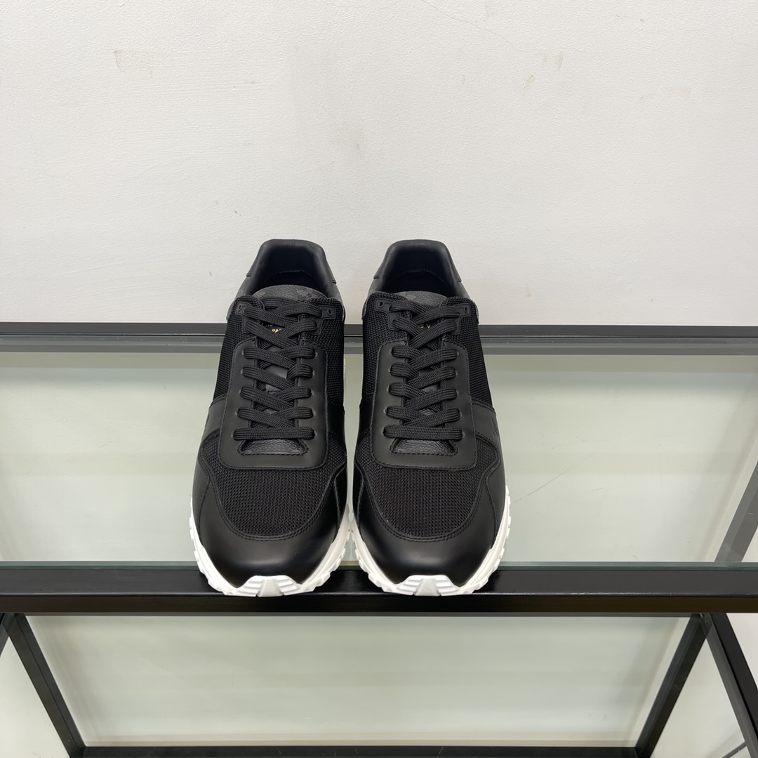 Louis Vuitton Run Away Sneaker        1AANN3 - FashionPlug