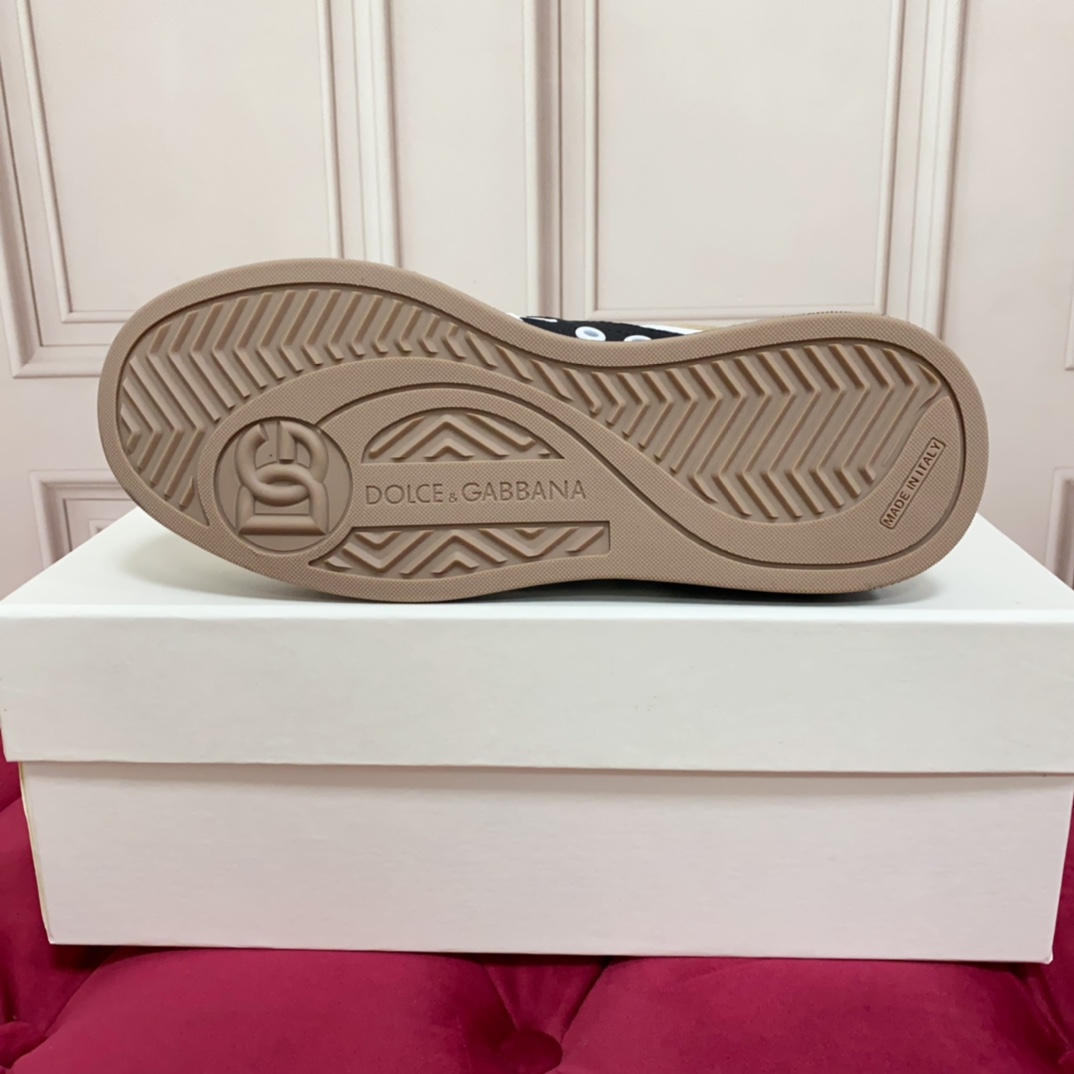 Dolce & Gabbana Mixed-material New Roma Sneakers - FashionPlug