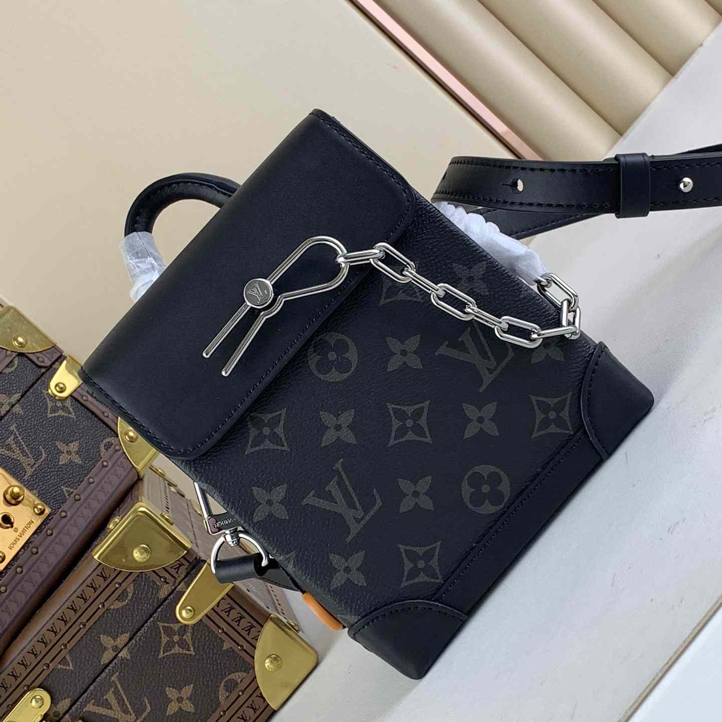 Louis Vuitton Nano Steamer  (15 x 18 x 7 cm) M82774 - FashionPlug