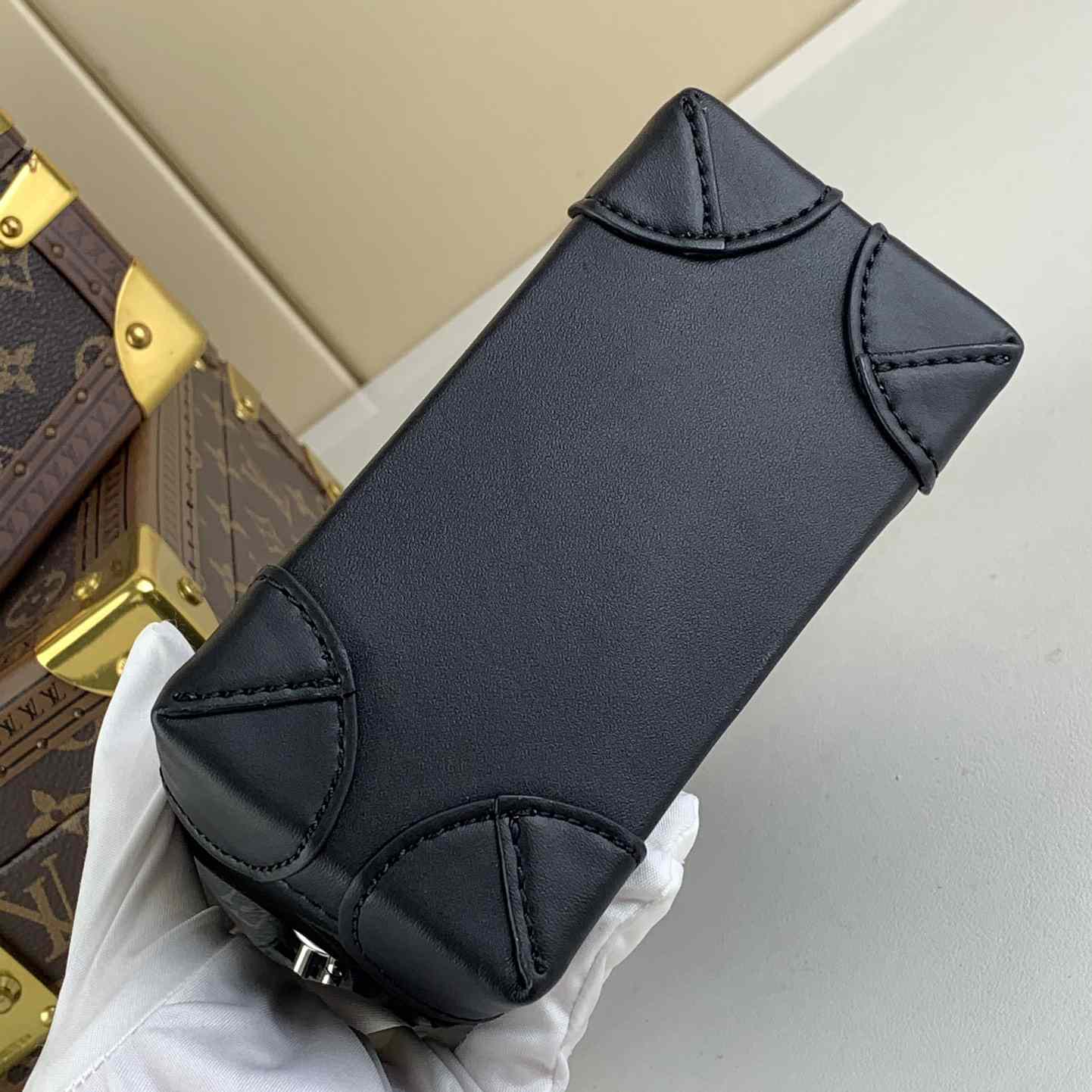 Louis Vuitton Nano Steamer  (15 x 18 x 7 cm) M82774 - FashionPlug