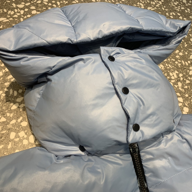 Moncler Yonne Short Down Jacket - FashionPlug