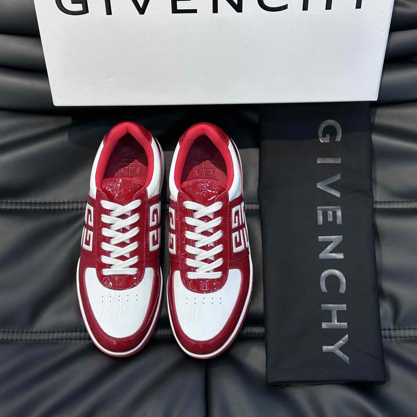 Givenchy G4 Sneakers In Patent Leather - FashionPlug