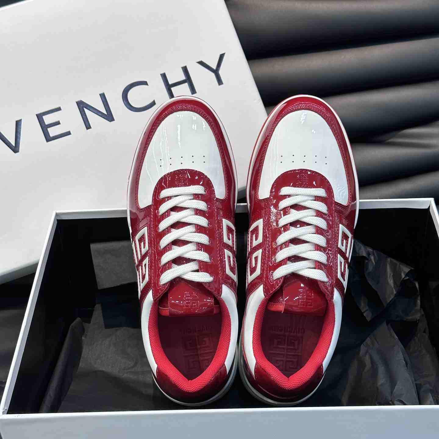 Givenchy G4 Sneakers In Patent Leather - FashionPlug